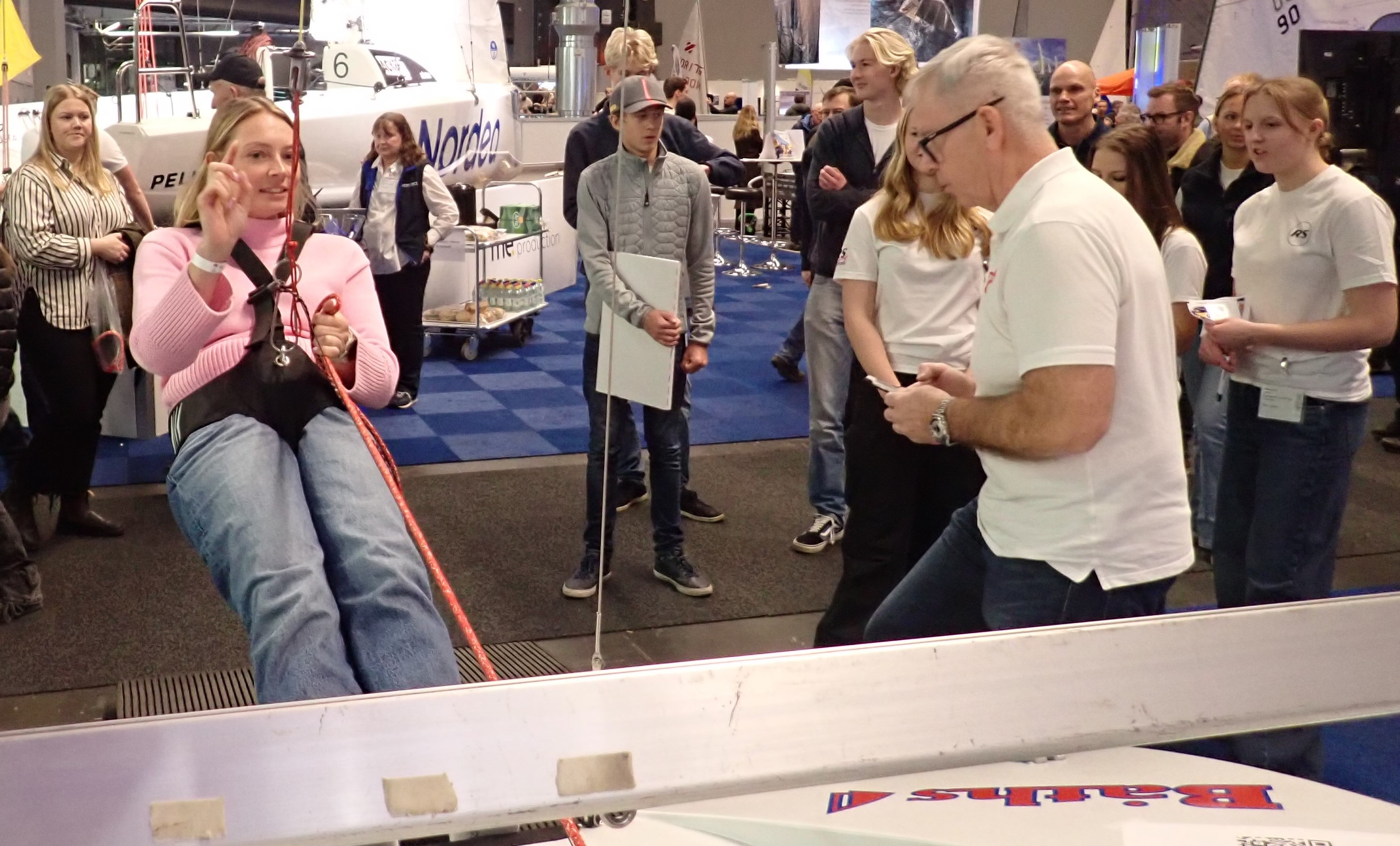 Rebecka Netzler i trapetsen